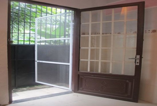 cua-luoi-chong-muoi-41