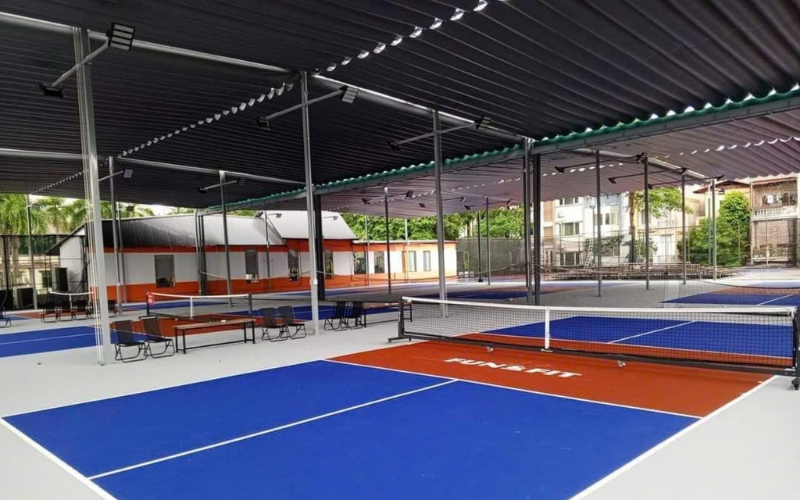 Mái che bán cố định Pickleball đầu tư bền vững, lợi ích lâu dài.